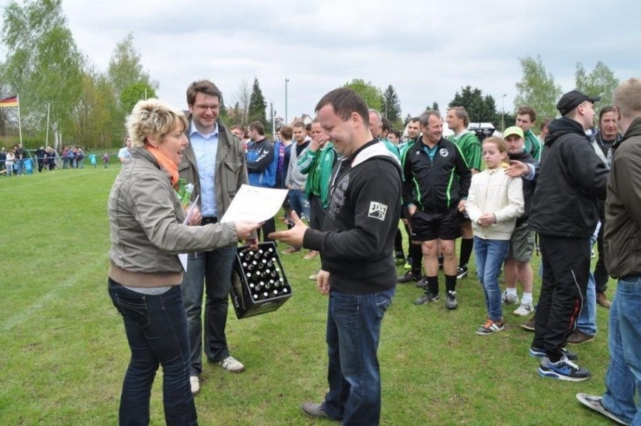 Mai Fußballturnier