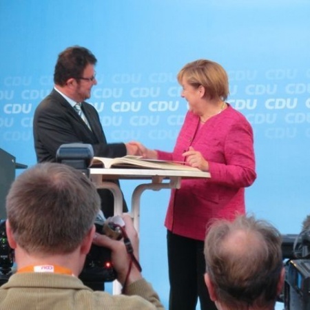 Größeres Bild ansehen