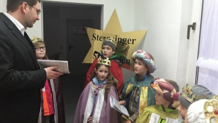 Sternsinger besuchten Bürgerbüros
