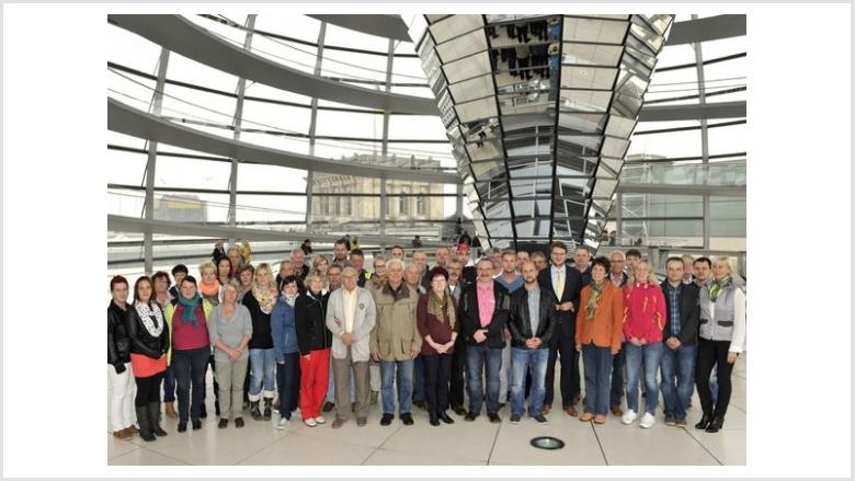 Fluthelfer in Berlin zu Gast Fluthelfer in Berlin zu Gast