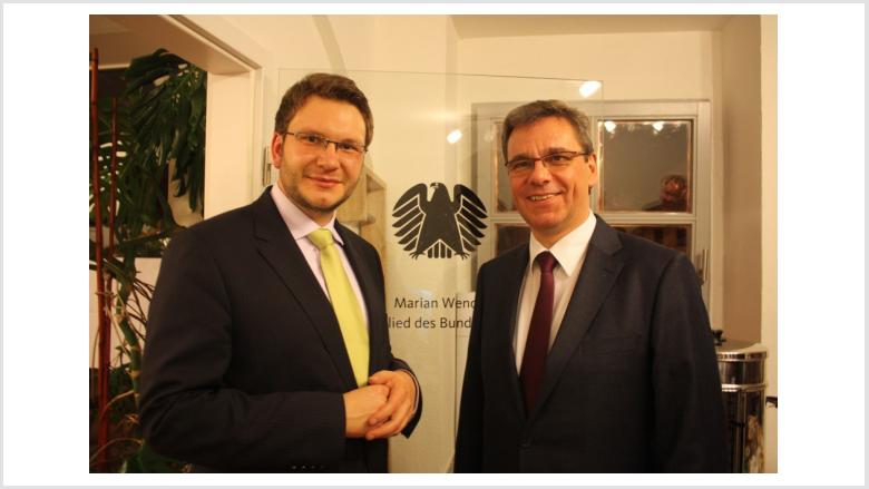 Abgeordneter Wendt und Staatsminister Frank Kupfer